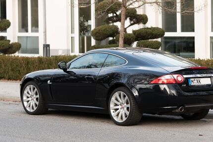 Jaguar XK 209.000 km 21.900 &euro; München 80469