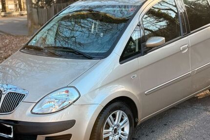 Lancia MUSA 119.000 km 4.500 &euro; München 81829