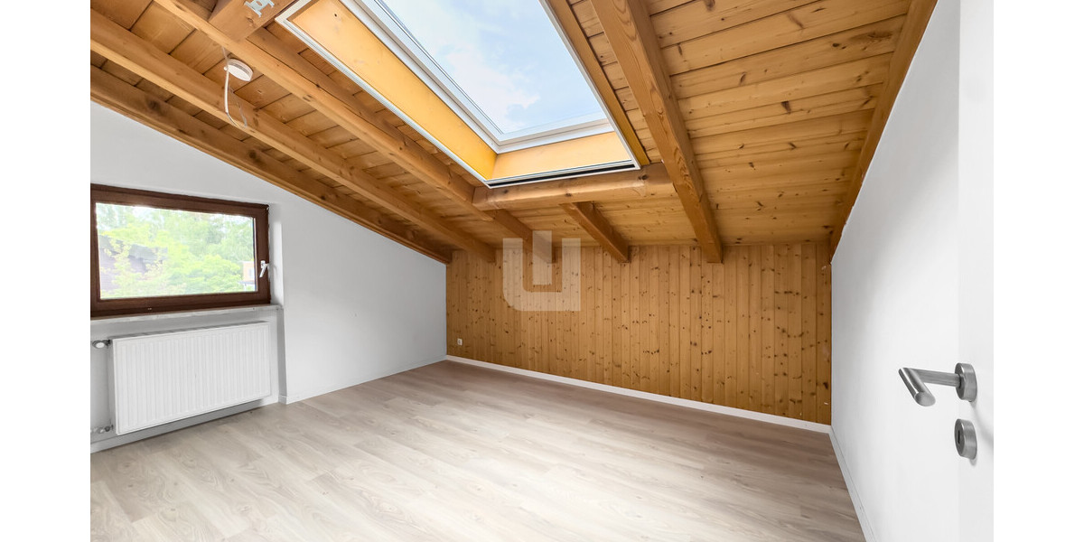 WINDISCH IMMOBILIEN – Gewerbeimmobilie mit vier Büros und einer Wohnung - ideal für den Mittelstand - Gewerbeobjekt Oberschleissheim | Angebot:22150182