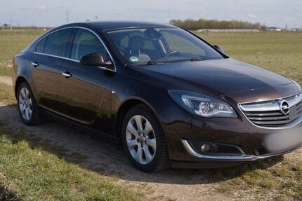 Opel Insignia 125.000 km 7.900 &euro; München 80939