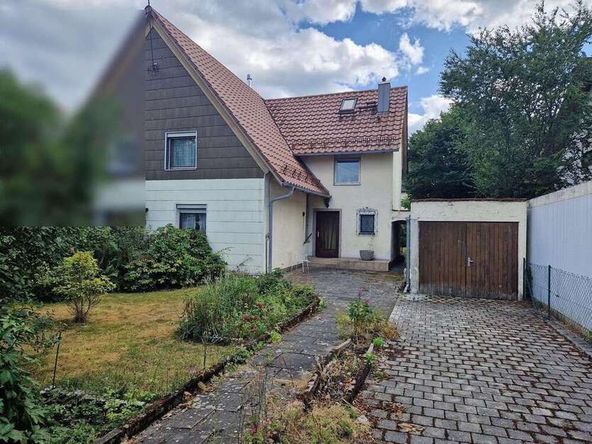 Haus zum Kaufen in Gröbenzell 750.000 € 95 m²