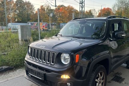 Jeep Renegade 167.823 km 8.300 € München 81929