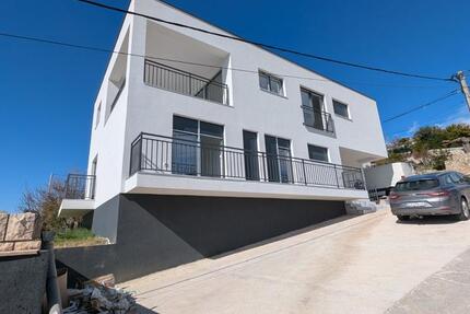 Wohnung Hallbergmoos - 9 Zimmer, 236 m&sup2;, 175.000&euro; | Angebot:25823355