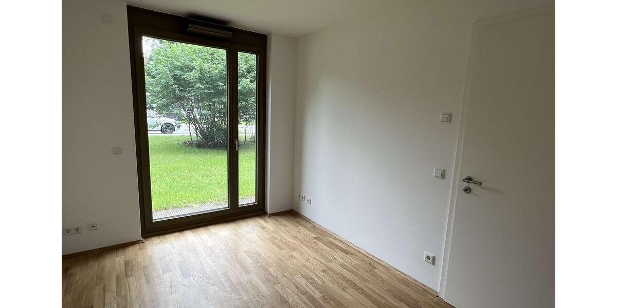Erdgeschoßwohnung Haar - 2 Zimmer, 96 m&sup2;, 1.545&euro; | Angebot:24523373