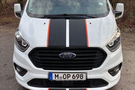 Ford Tourneo Custom 96.330 km 29.800 € München 81549