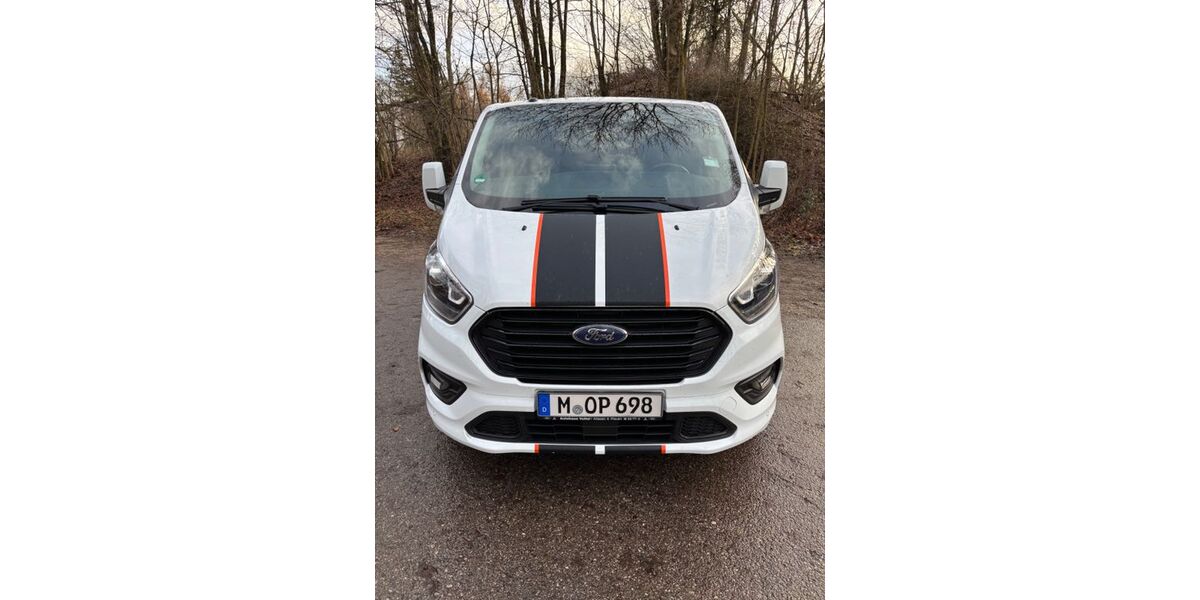 Ford Tourneo Custom 96.330 km 31.000 € München 81549