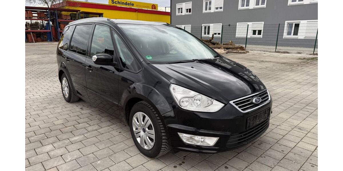 Ford Galaxy 214.000 km 4.990 &euro; München 81243