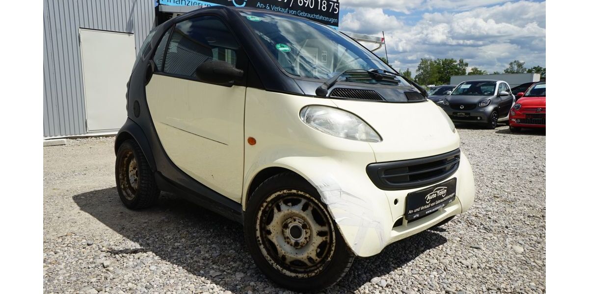 Smart ForTwo 124.563 km 999 &euro; München 81829