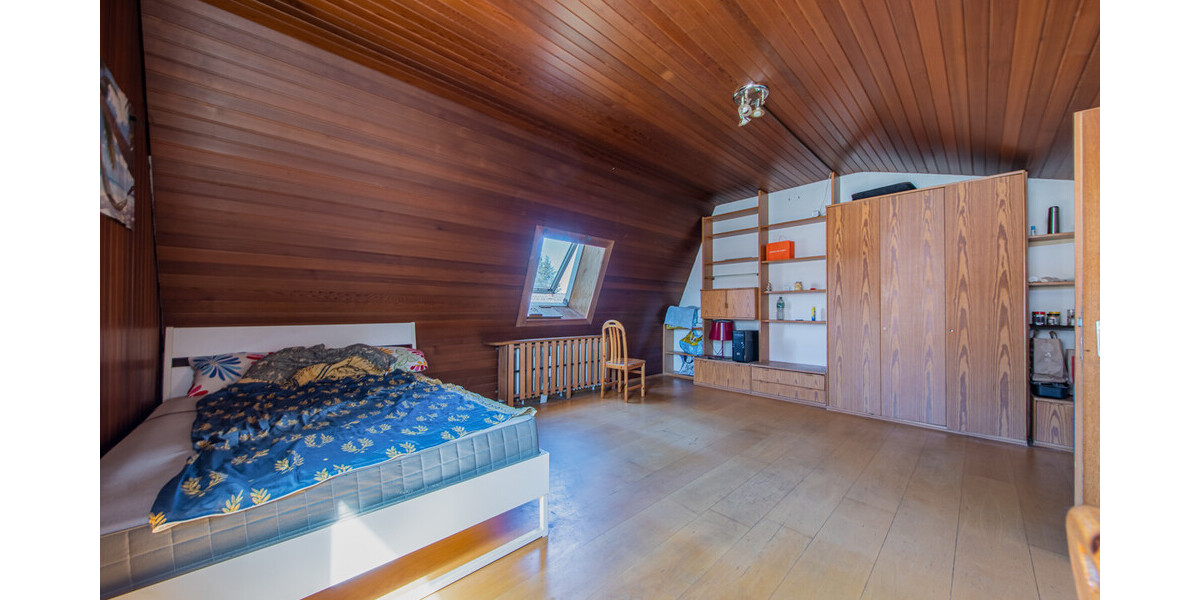 FAMILIENIDYLLE IN ALLACH: DOPPELHAUSHÄLFTE MIT GARTEN, TERRASSE UND DOPPELGARAGE - Doppelhaushälfte München Allach-Untermenzing | Angebot:26953877