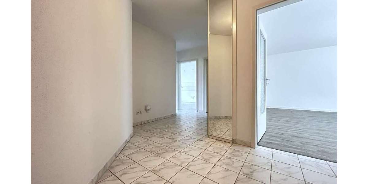 - Dachgeschoßwohnung München Bogenhausen | Angebot:26714706