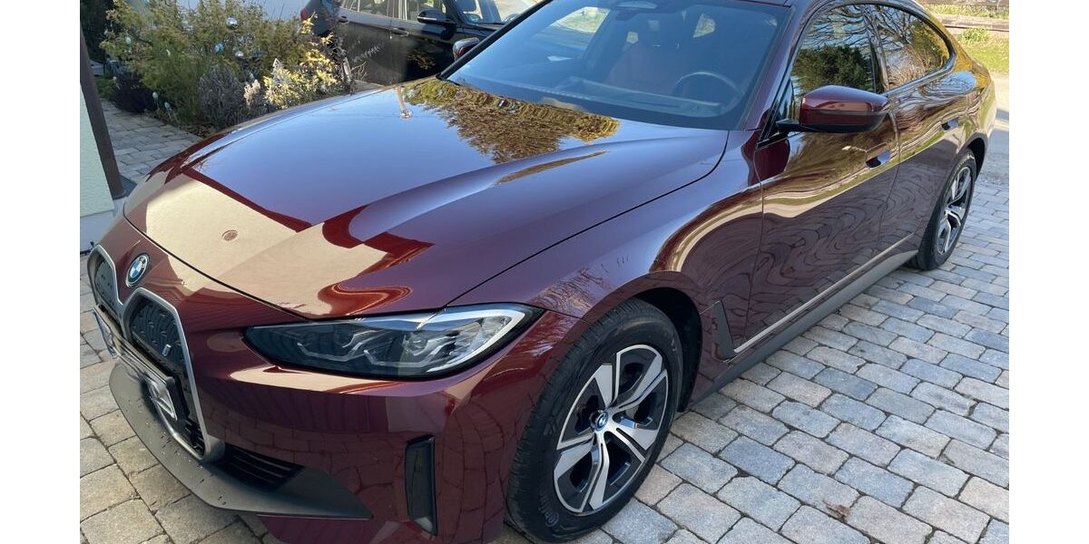 BMW i4 30.000 km 39.200 &euro; Pastetten 85669