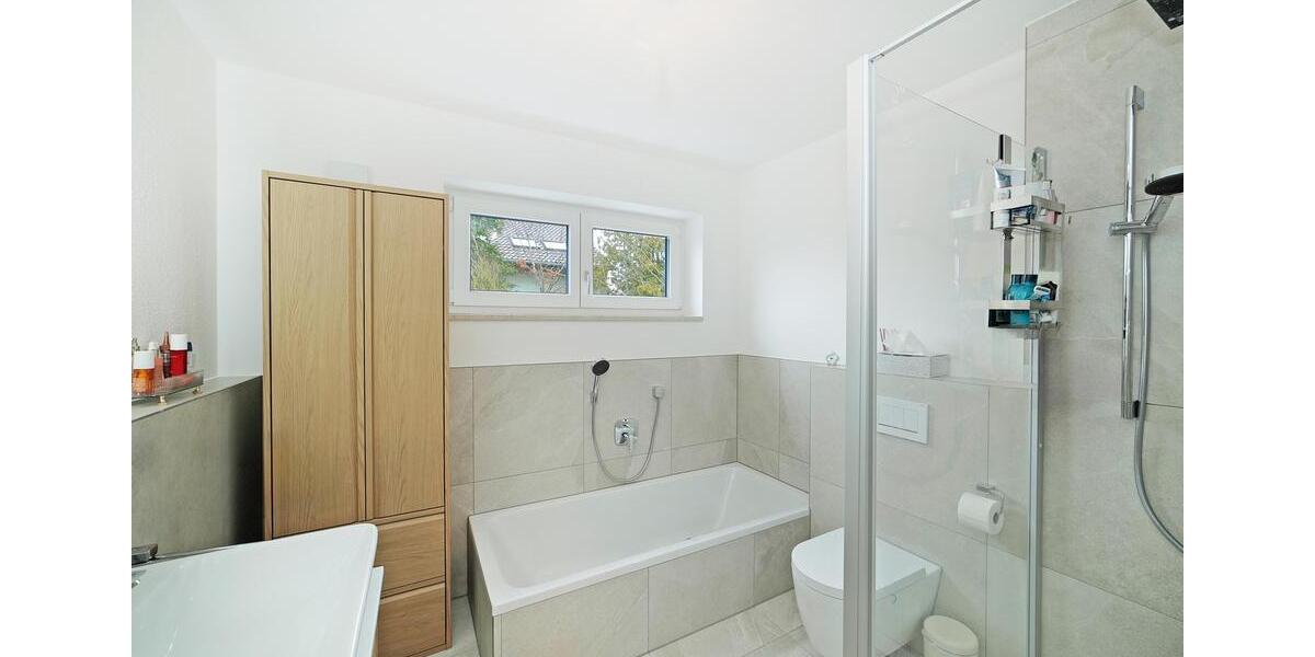 Reihenhaus München Allach-Untermenzing - 5 Zimmer, 144 m&sup2;, 3.400&euro; | Angebot:25217195