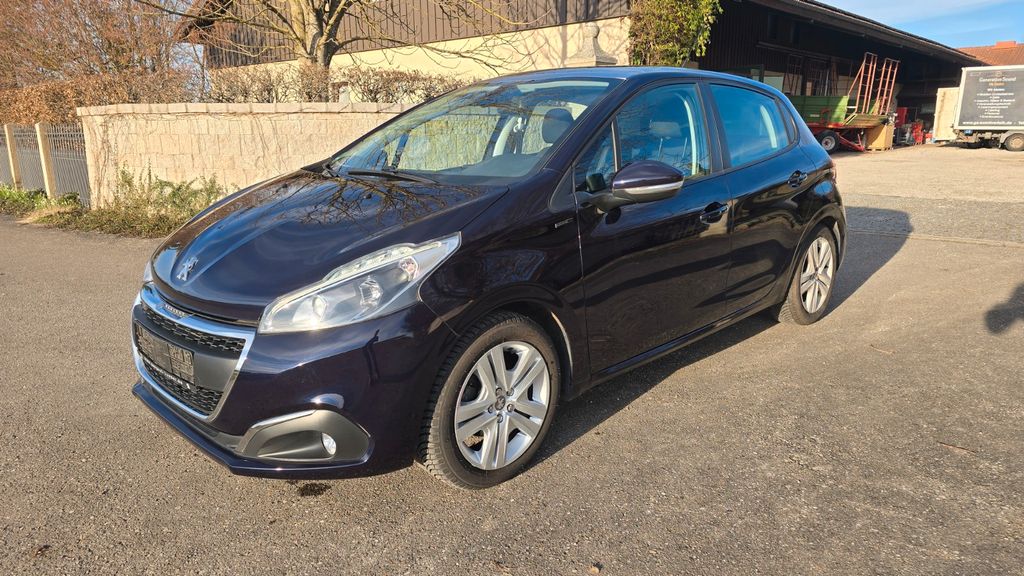 Peugeot 208 44.427 km 7.490 &euro; Neufahrn bei Freising 85375