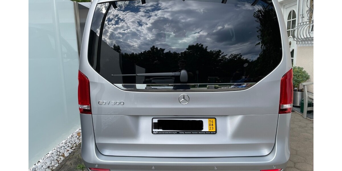 Mercedes-Benz EQV 16.000 km 45.990 &euro; München 80313