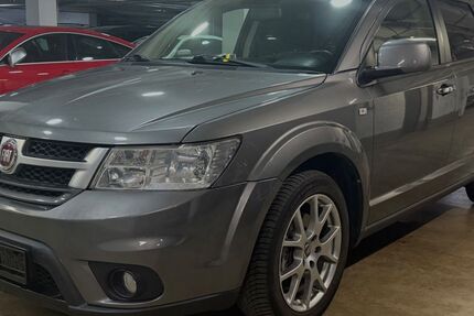 Fiat Freemont 163.799 km 11.450 € München 81677