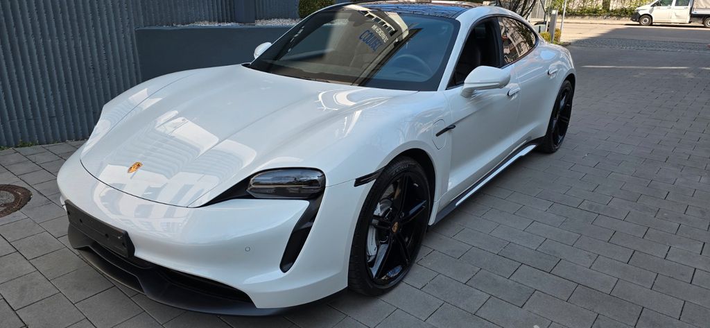 Porsche Taycan 33.000 km 66.666 &euro; München 80689