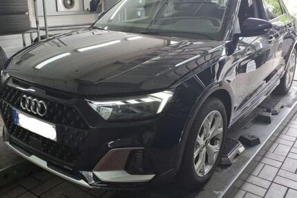 Audi A1 13.664 km 24.960 &euro; München 80686