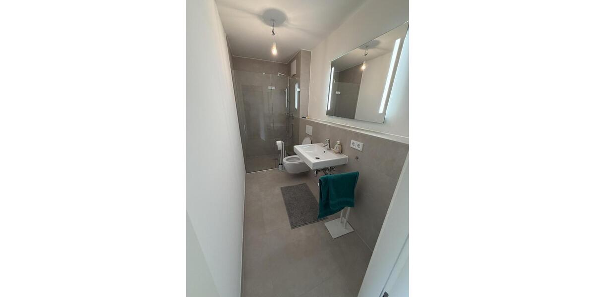 Etagenwohnung München Pasing-Obermenzing - 2 Zimmer, 117 m&sup2;, 2.550&euro; | Angebot:26477252