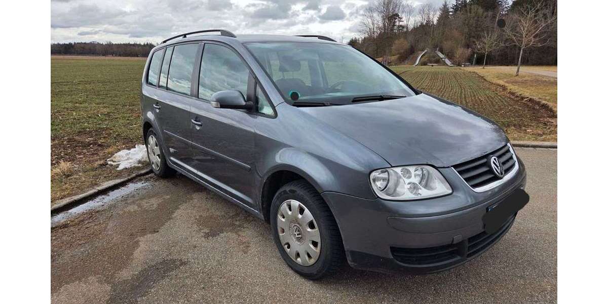 VW Touran 215.000 km 1.599 &euro; Hohenbrunn 85662