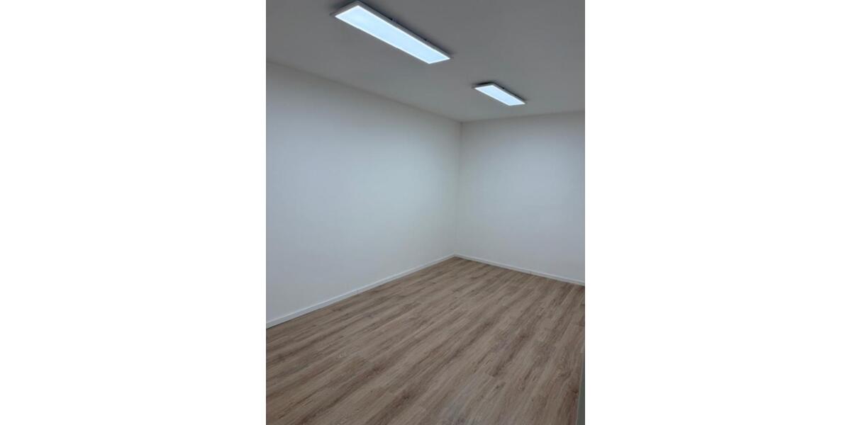 Gewerbeobjekt Markt Schwaben - 450&euro; | Angebot:25651126