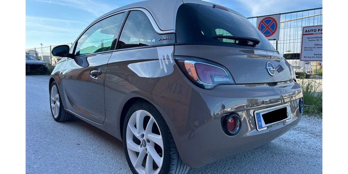 Opel Adam 219.000 km 3.999 &euro; München 81829