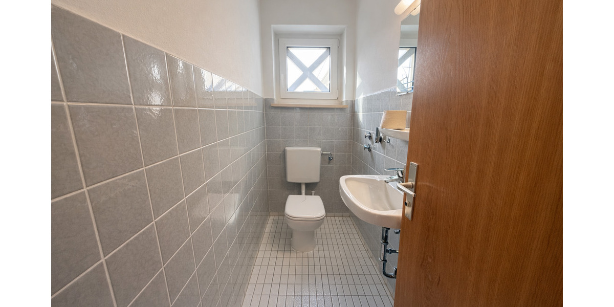 Mehrfamilienhaus, Wohnhaus Dachau - 7 Zimmer, 203 m&sup2;, 1.390.000&euro; | Angebot:25664007