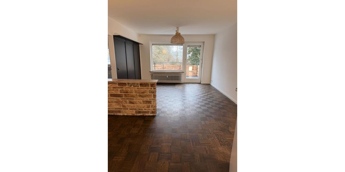 Hochwertig renovierte 3 Zimmer Wohnung mit großem Balkon 3 zimmer