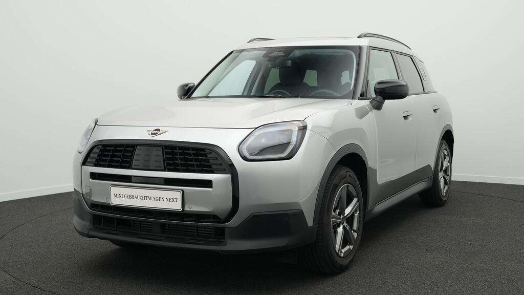 Mini Countryman C 30.070 km 32.612 &euro; München 80788