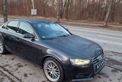 Audi A4 180.000 km 7.999 &euro; MÜNCHEN 80995
