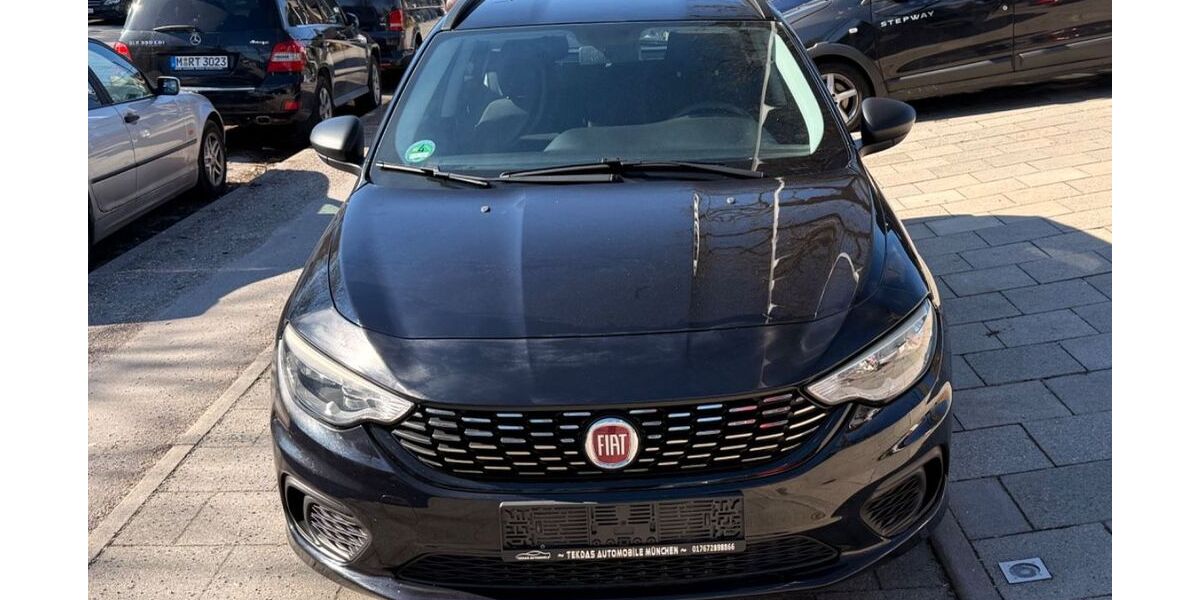 Fiat Tipo 128.000 km 7.450 &euro; München 81825