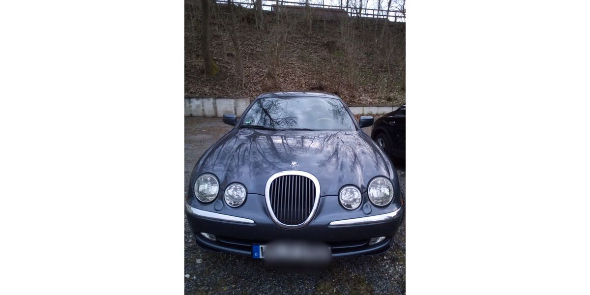 Jaguar S-Type 146.800 km 8.100 &euro; Seefeld - Oberalting 82229