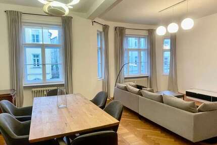 Wohnung München Neuhausen-Nymphenburg - 2 Zimmer, 92 m&sup2;, 2.600&euro; | Angebot:26167994