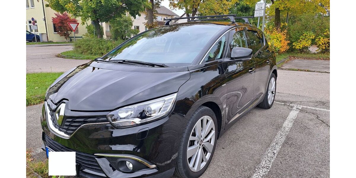 Renault Scenic 101.000 km 14.350 &euro; München 81825