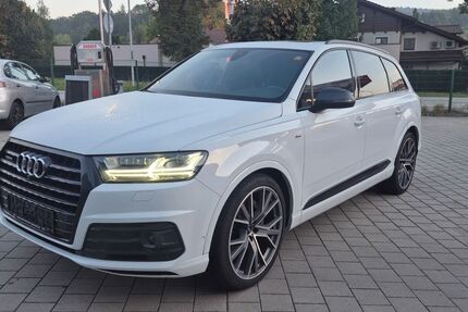 Audi Q7 241.000 km 26.900 &euro; München 81377