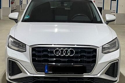 Audi Q2 200.000 km 16.480 &euro; Germering bei München (7km westl. von München) 82110