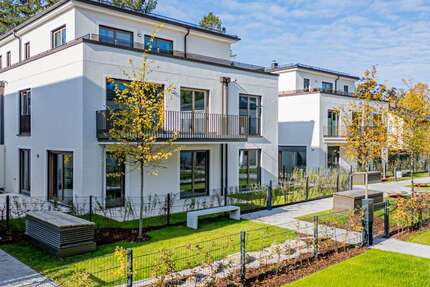 Wohnung München Trudering-Riem - 3 Zimmer, 90 m&sup2;, 2.580&euro; | Angebot:26147043