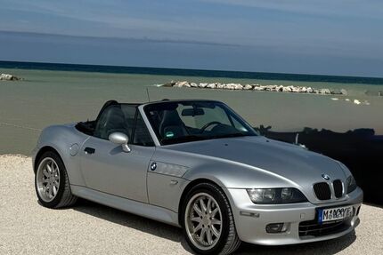 BMW Z3 135.000 km 22.990 &euro; München 81373