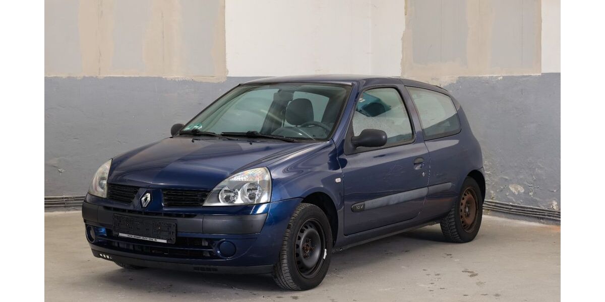 Renault Clio 152.000 km 1.750 &euro; Mintraching (Grüneck) 85375