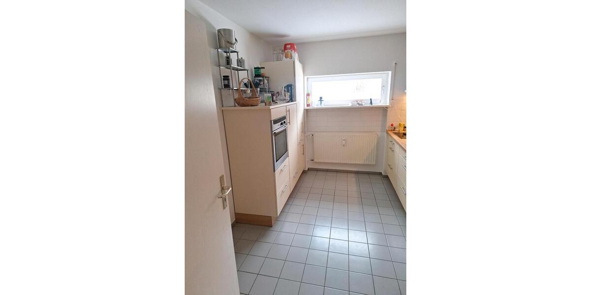 Etagenwohnung Erdweg - 2 Zimmer, 50 m&sup2;, 39&euro; | Angebot:24474245