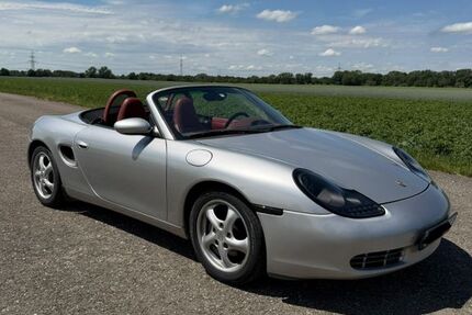 Porsche Boxster 88.000 km 16.499 &euro; München 81677