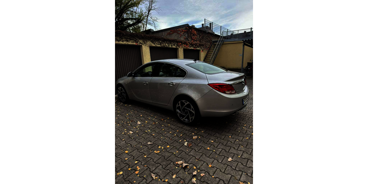 Opel Insignia 160.000 km 4.500 &euro; München 80686