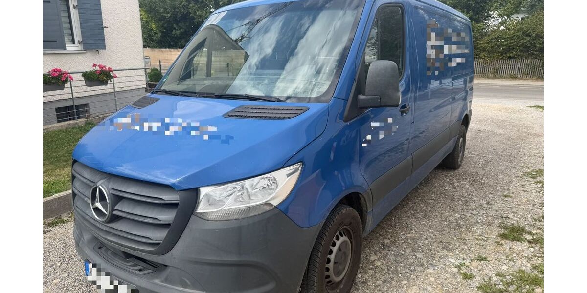 Mercedes-Benz Sprinter 90.000 km 13.990 &euro; München 80995