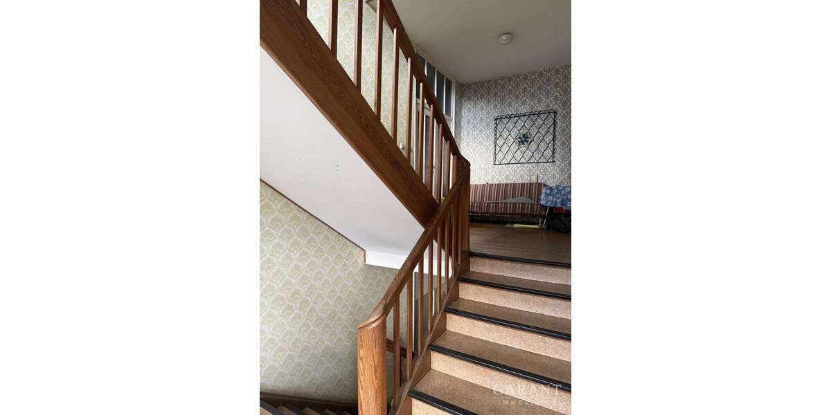 Einfamilienhaus München Feldmoching-Hasenbergl - 9 Zimmer, 250 m&sup2;, 1.450.000&euro; | Angebot:26993227