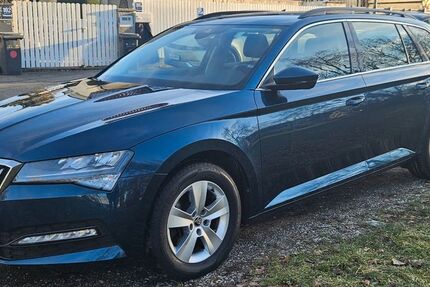 Skoda Superb 103.000 km 19.900 &euro; München 81829