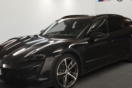 Porsche Taycan 42.098 km 66.990 &euro; München 80687