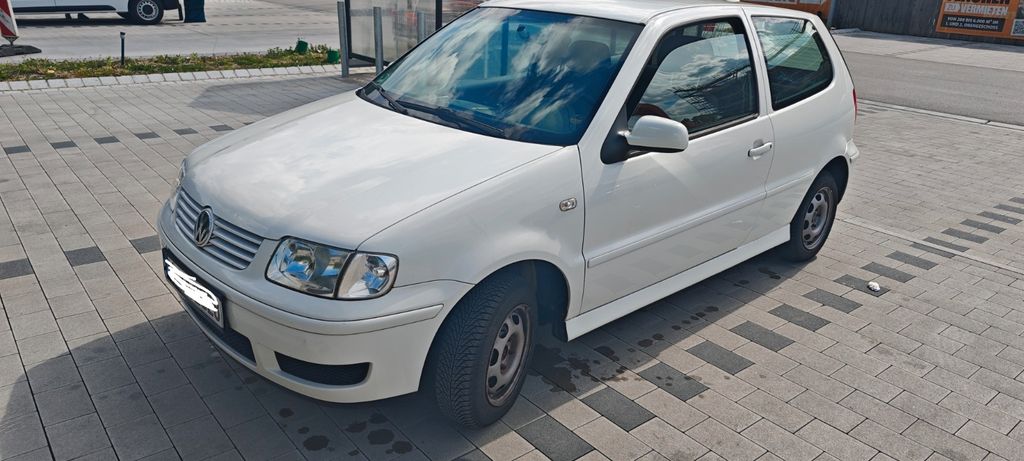 VW Polo 182.000 km 890 &euro; München 81539
