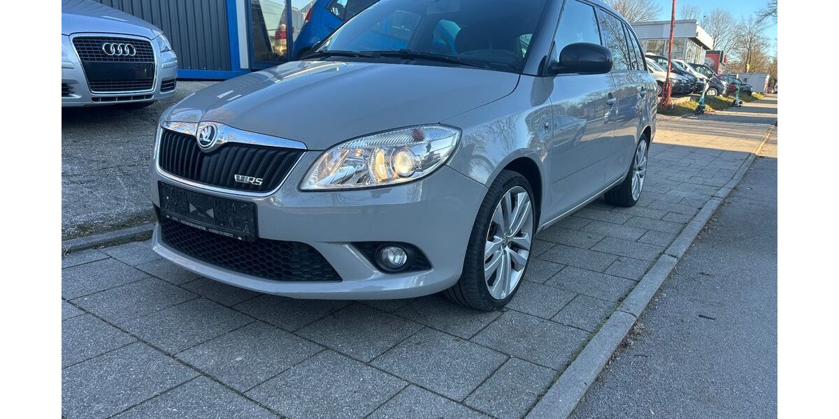 Skoda Fabia 154.281 km 6.990 &euro; München 81825
