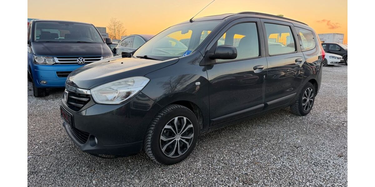 Dacia Lodgy 150.000 km 3.999 &euro; München 81829