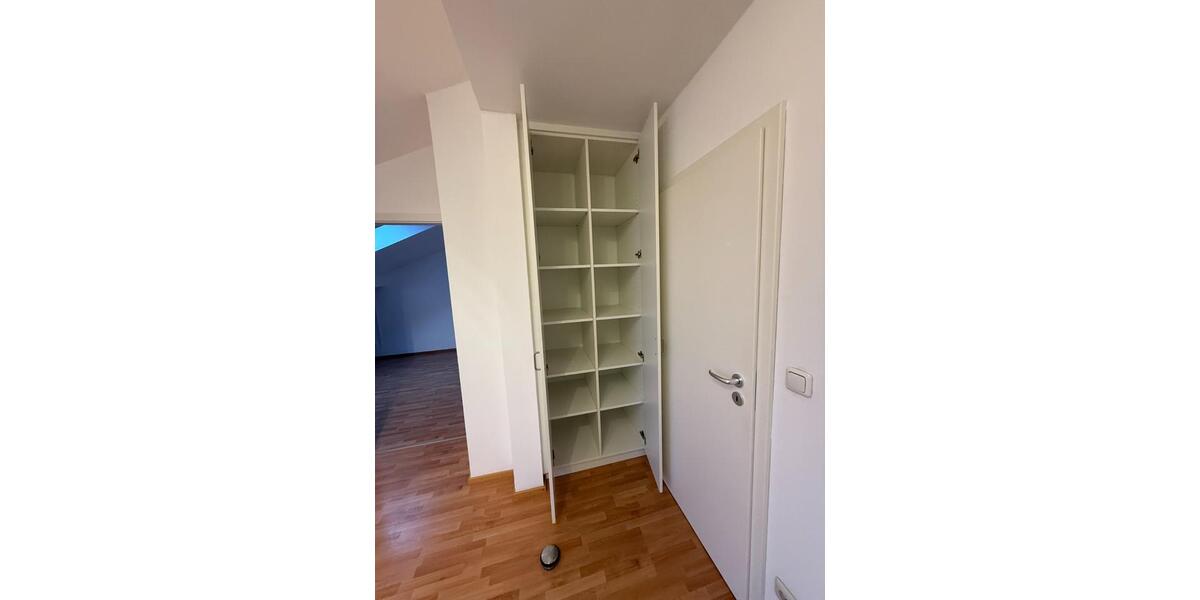 Dachgeschoßwohnung Höhenkirchen-Siegertsbrunn Siegertsbrunn - 2 Zimmer, 40 m&sup2;, 270.000&euro; | Angebot:24847441