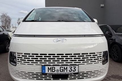 Hyundai STARIA 77.000 km 35.900 &euro; München 80636